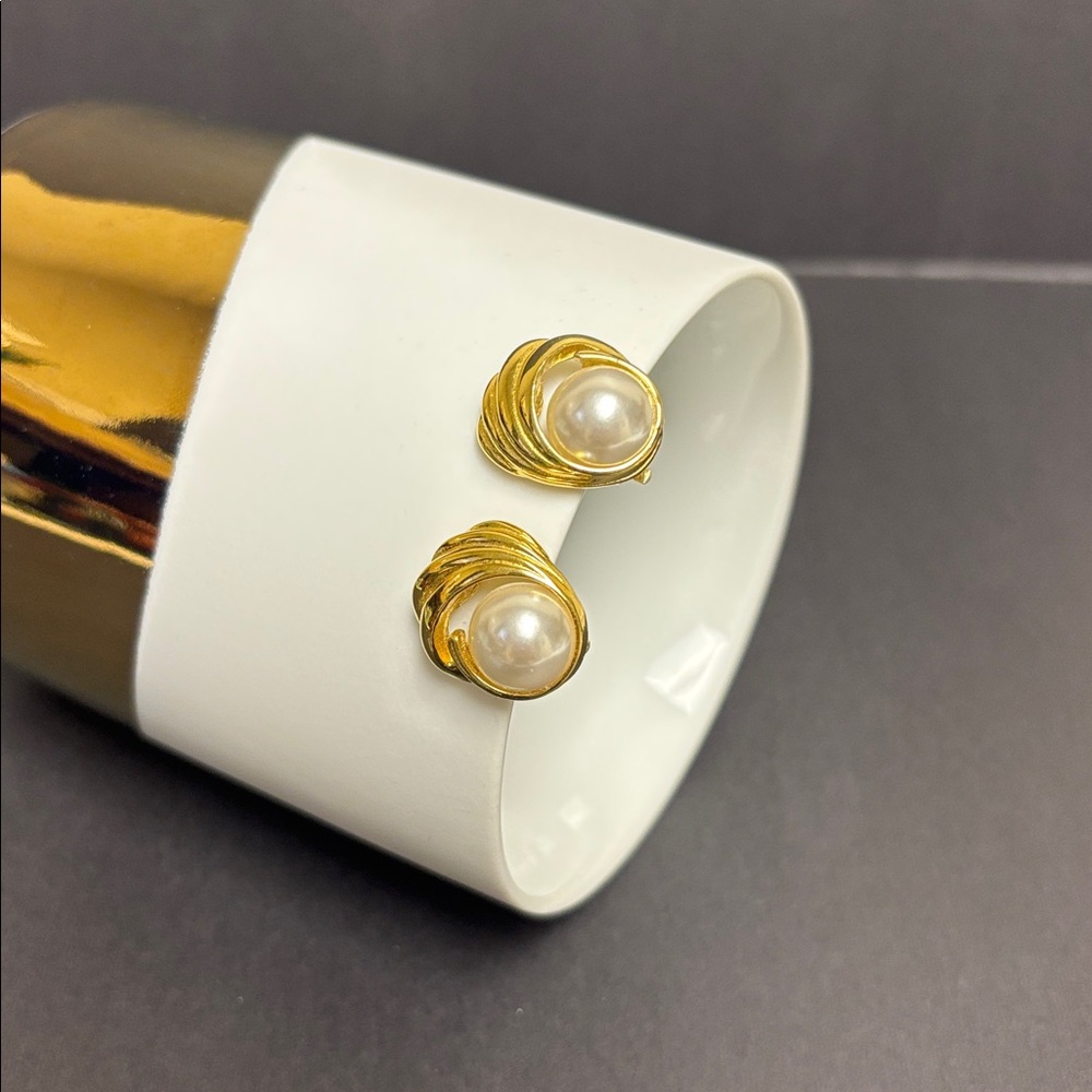Evco Vintage Gold Tone and Faux Pearl Clip On Earrings- Marked